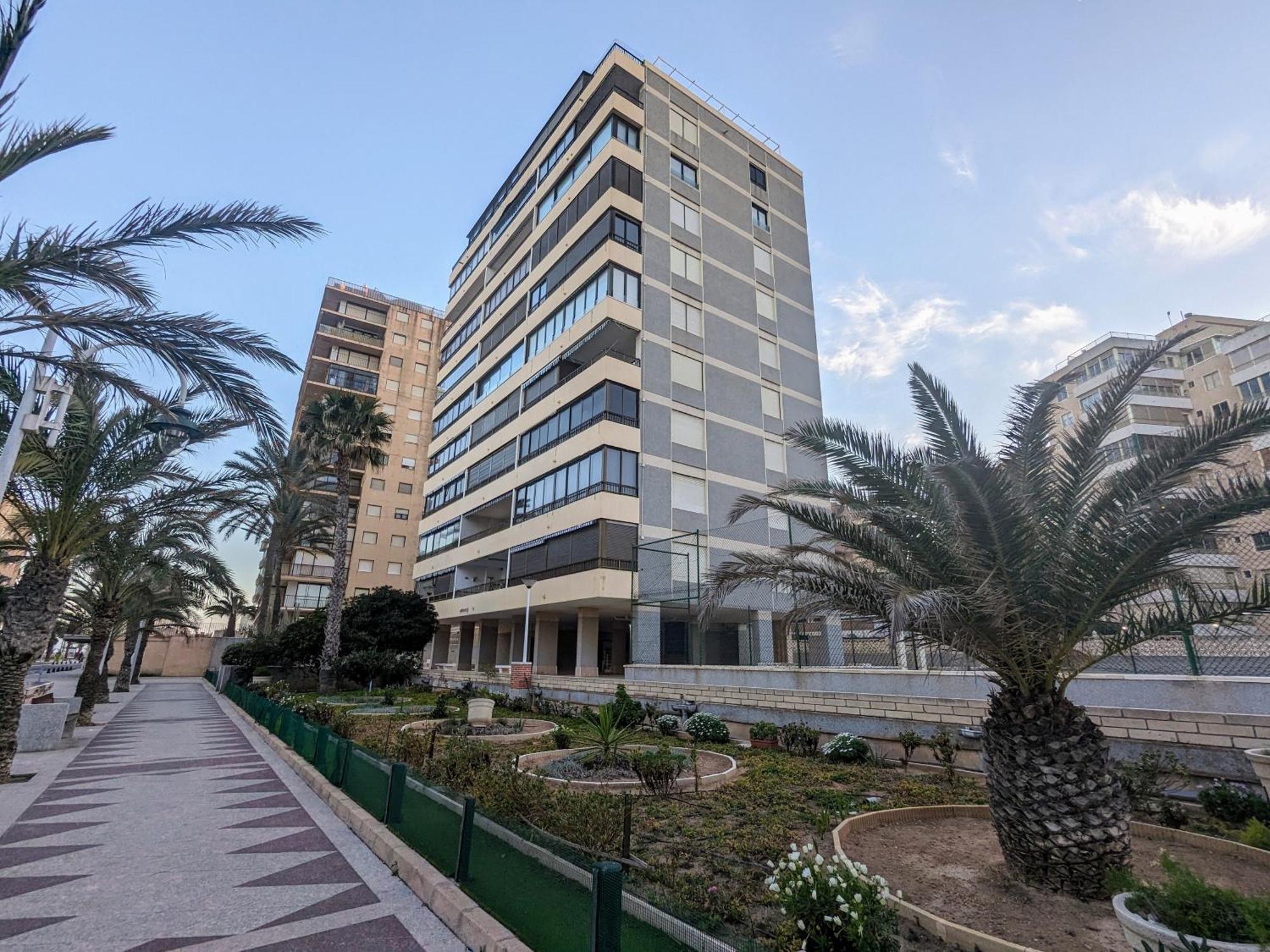 Mediterraneo II Arenales del Sol Bagian luar foto