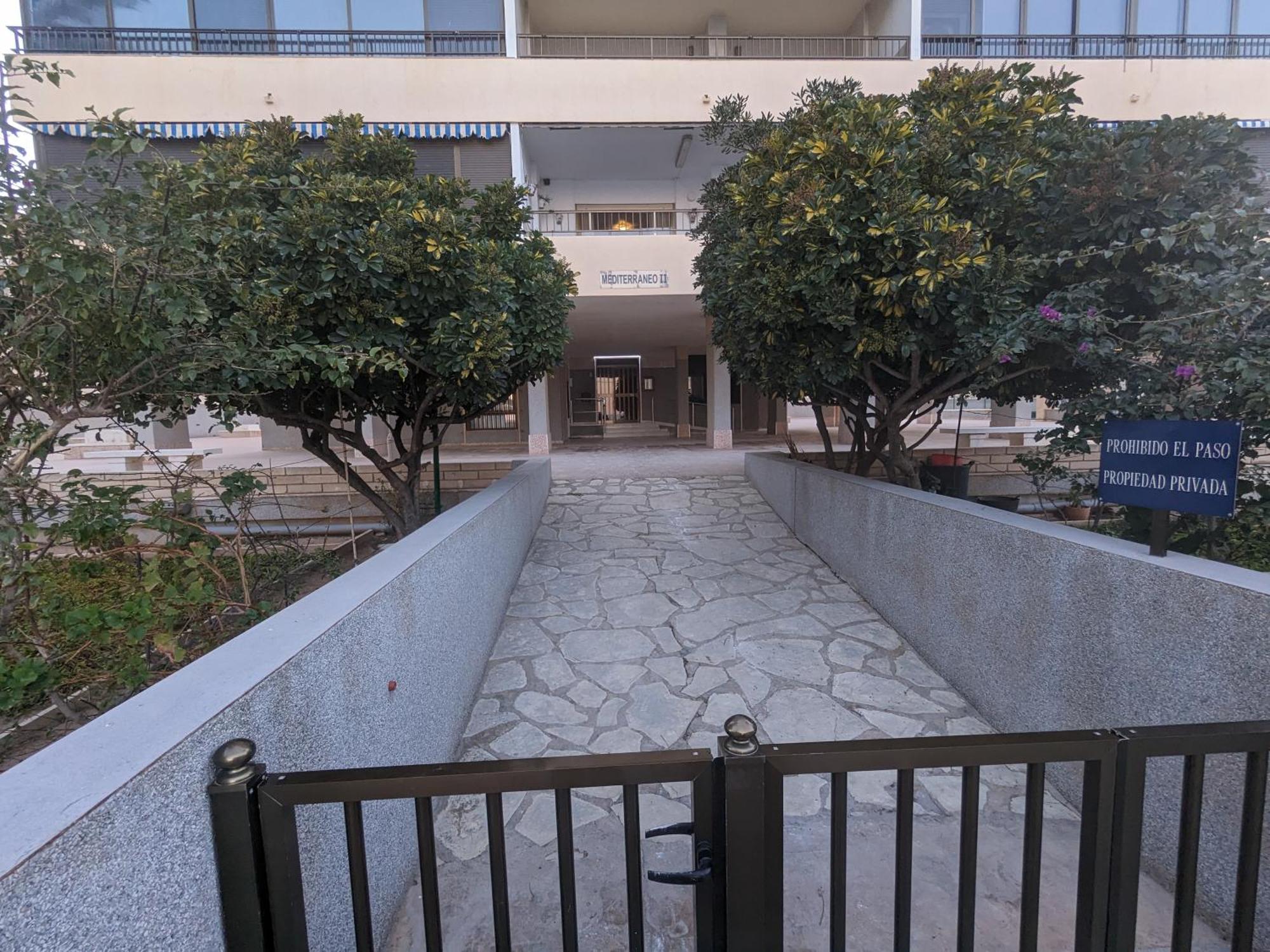 Mediterraneo II Arenales del Sol Bagian luar foto